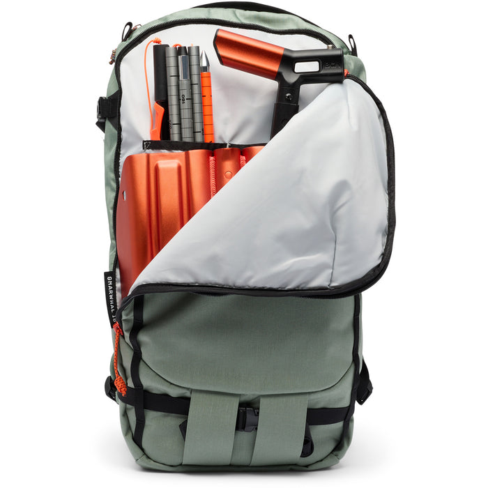 Mountain Hardwear Gnarwhal™ 18L Backpack Wet Stone