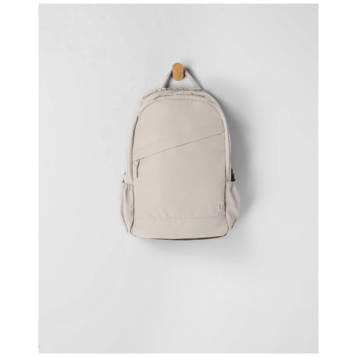 Vuori Wanderer Backpack Dark Salt