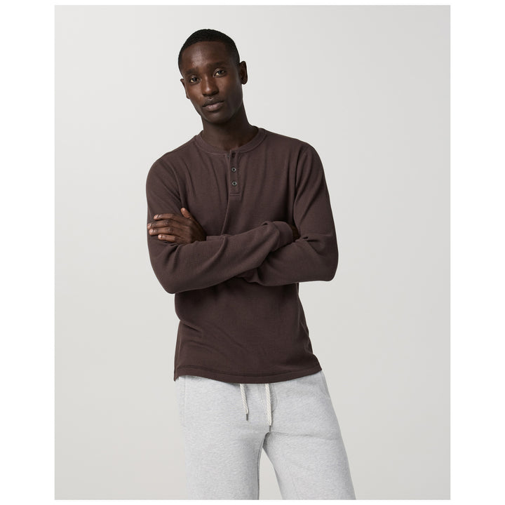 Vuori Waffle Henley - Men's French Roast