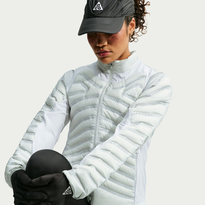 Nike ACG "Lava Loft" Jacket - Women's Light Silver/Pure Platinum/Summit White