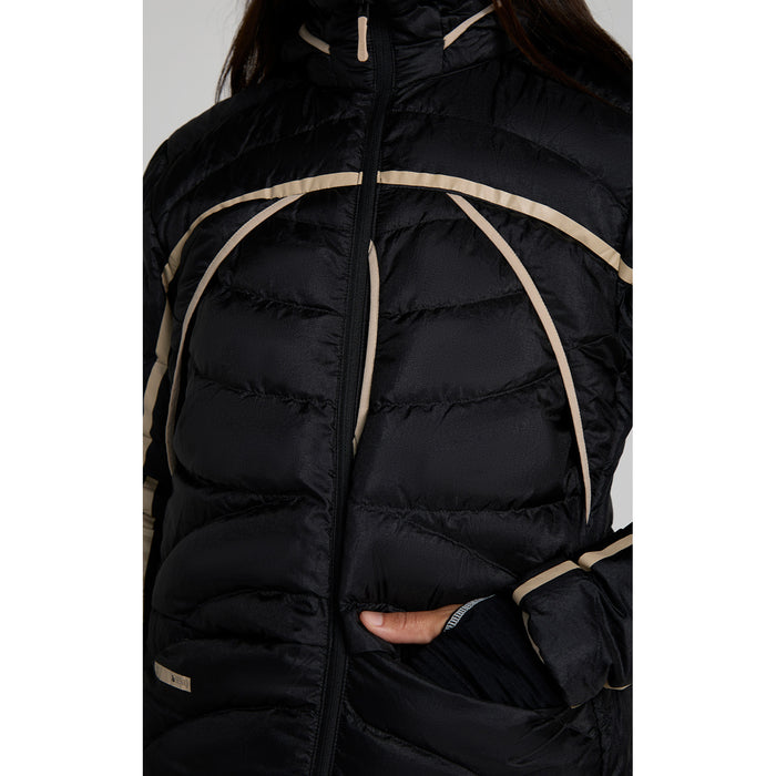 SENIQ Wildpuff 800 Packable Down Hoodie - Women's After Dark
