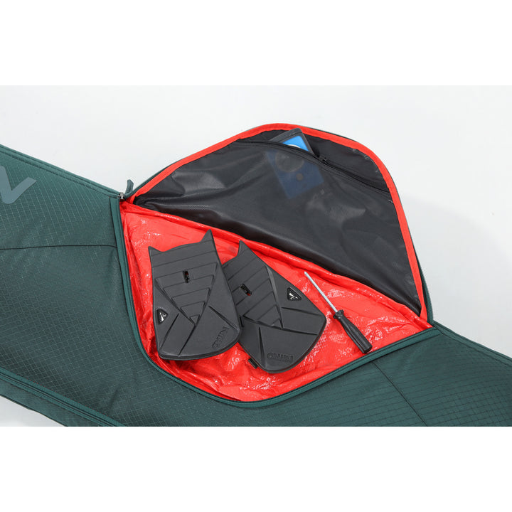 Nitro Tracker Wheelie Board Bag Jungle Green