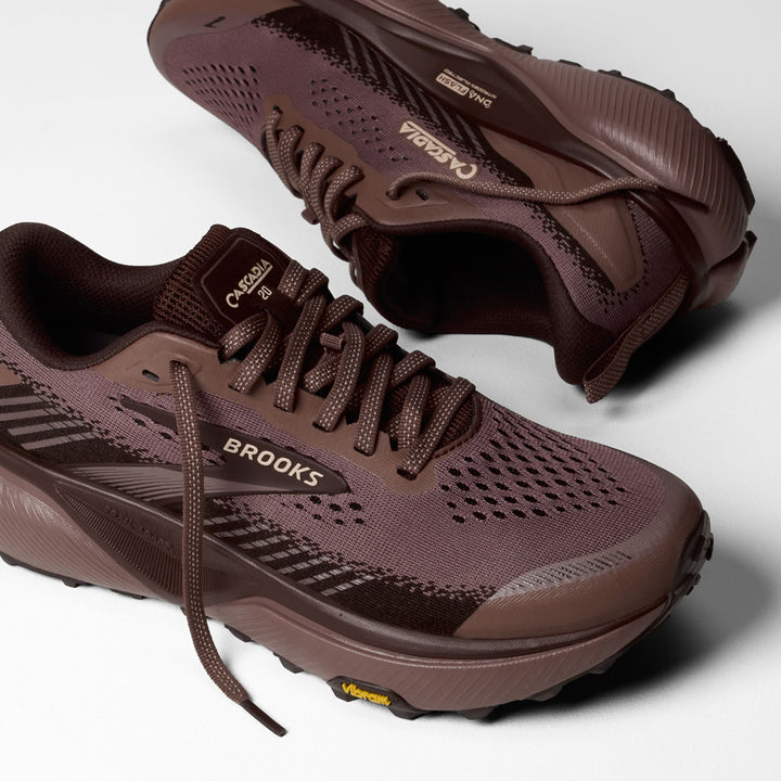 Brooks Cascadia 20 Shoe - Women's Peppercorn/Coffee/Rose