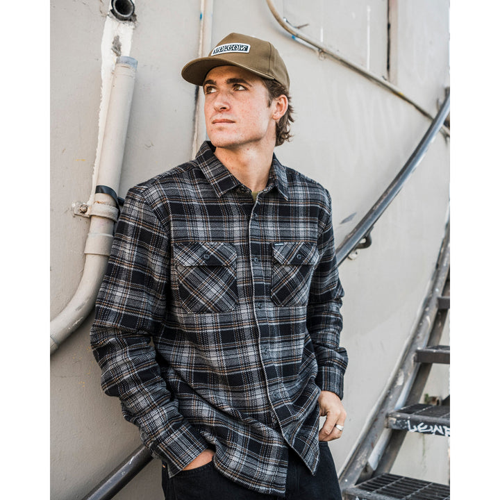 Volcom Johnstone Long-Sleeve Shirt - Men's Black