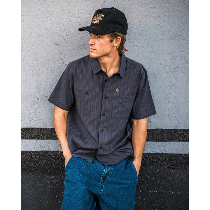 Volcom Kap Out Workwear Short-Sleeve Shirt - Men's Midnight