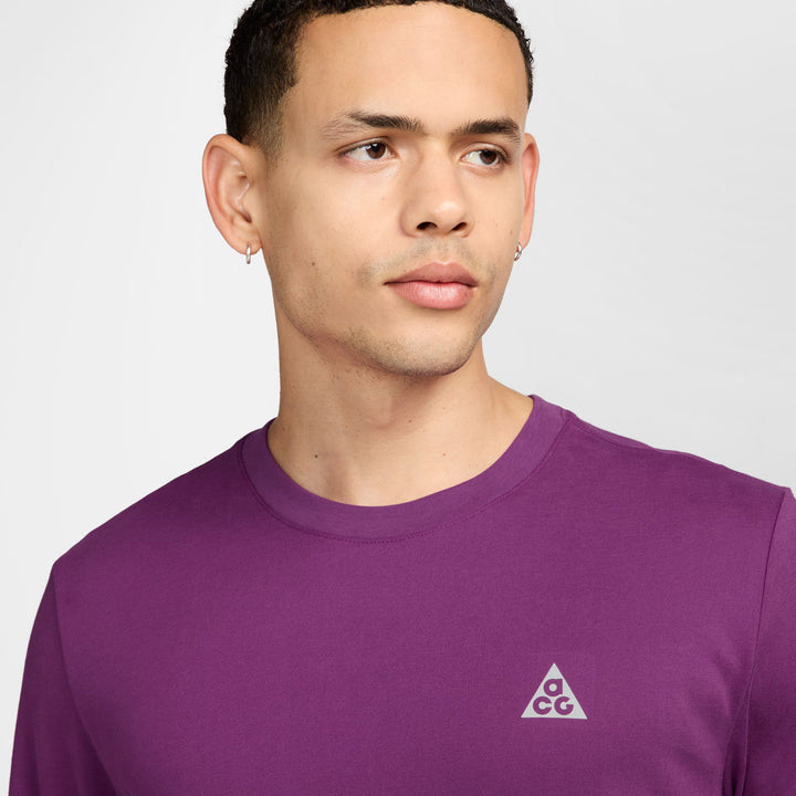 Nike ACG Long-Sleeve T-Shirt - Men's Bold Berry
