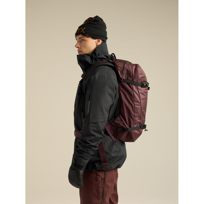 Arc'teryx Quintic 28L Backpack Ultima