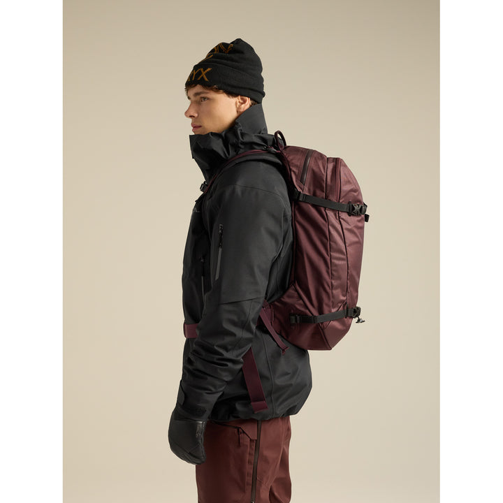 Arc'teryx Quintic 28L Backpack Ultima