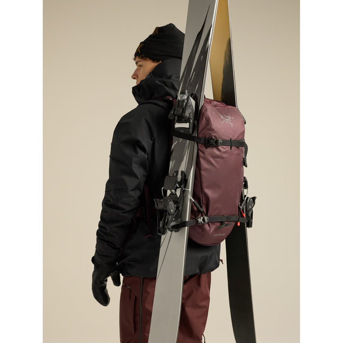 Arc'teryx Quintic 28L Backpack Ultima