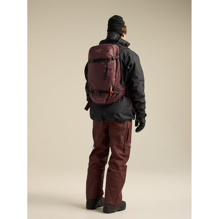 Arc'teryx Quintic 28L Backpack Ultima