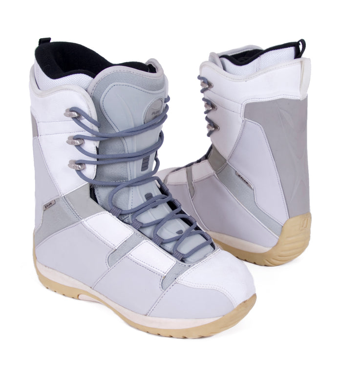 Flow Evolve Ladies Snowboard Boots - Women's 2004