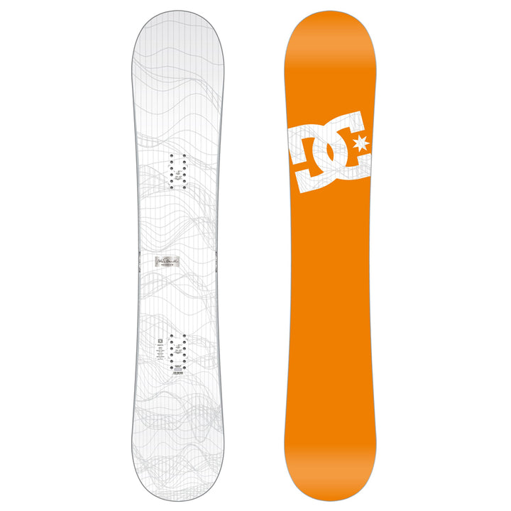 DC HKD Snowboard 2009