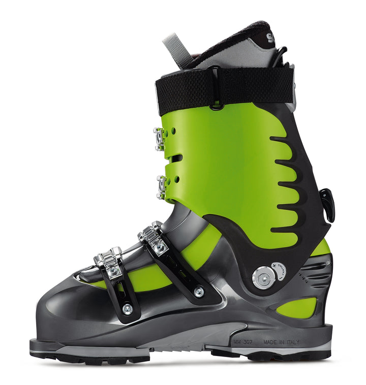 Scarpa Typhoon Alpine Touring Ski Boots 2011