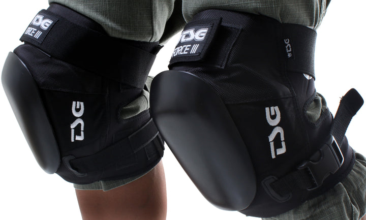 TSG Force lll Knee Pads Black