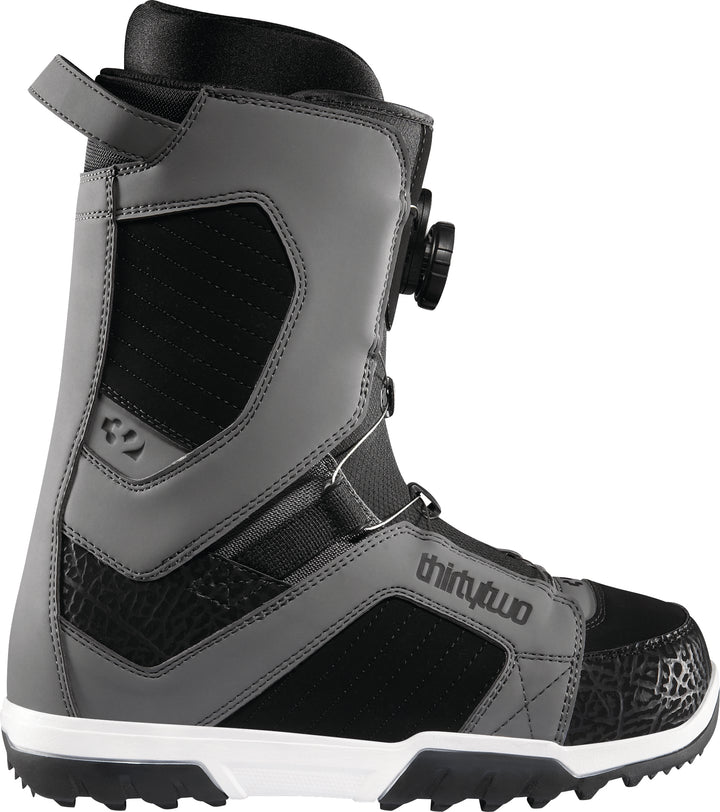 32 STW Boa Snowboard Boots 2012