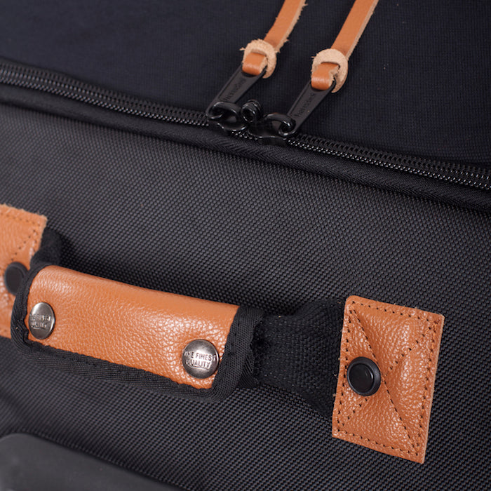 Herschel Supply Co. Parcel XL Roller