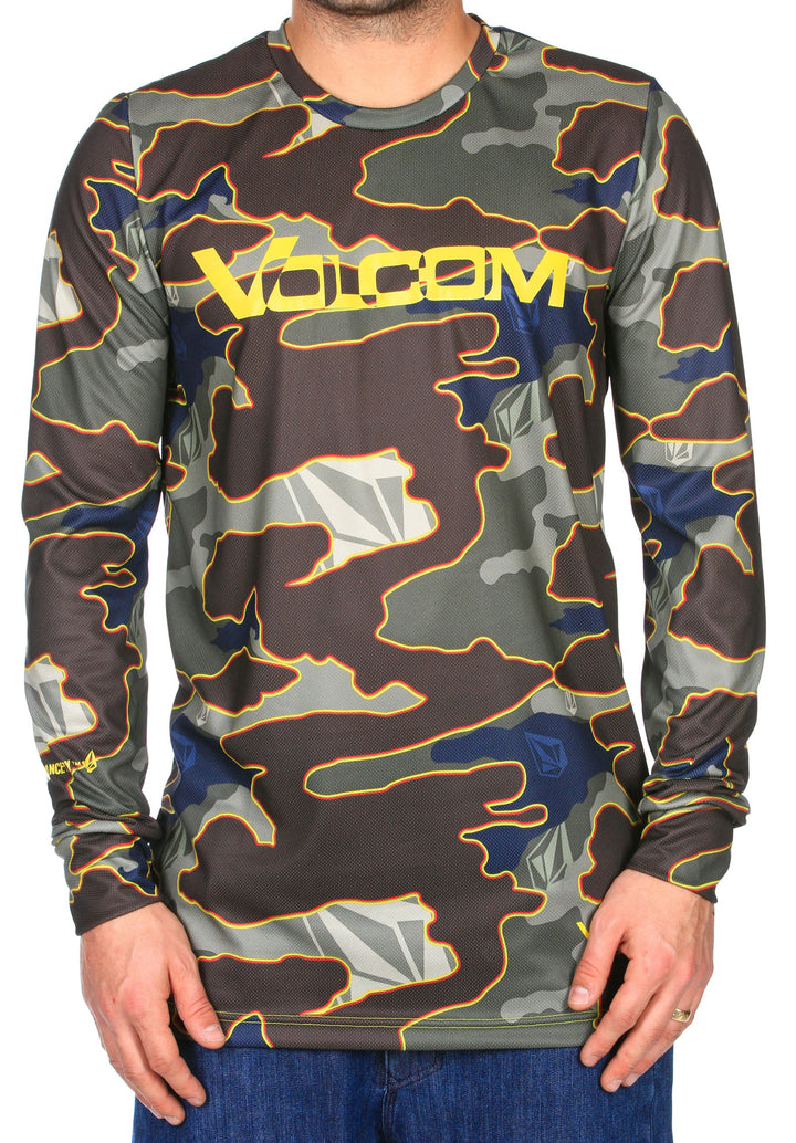 Volcom Stock Hunter Riding Crew Neck Baselayer Top Military Camo Front View
