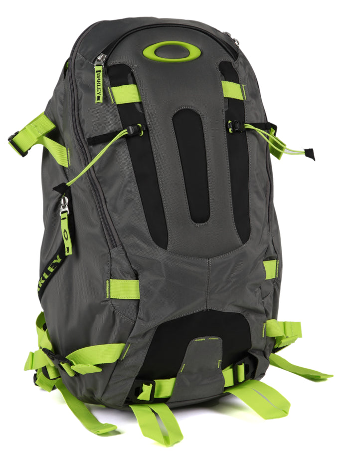 Oakley Snowmad 30 Backpack Sheet Metal Front View