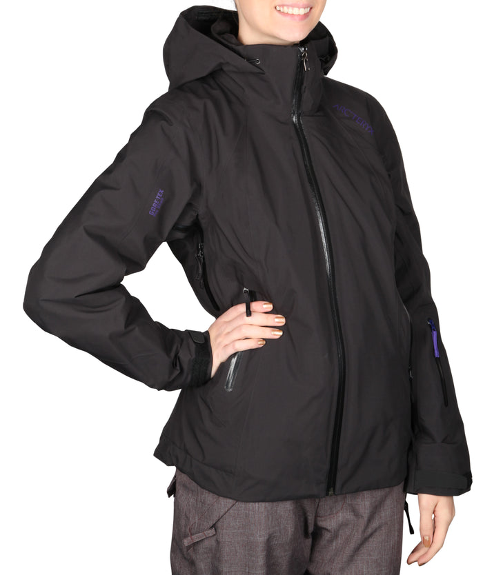 Arc'teryx Moray Jacket - Women's Black Front View