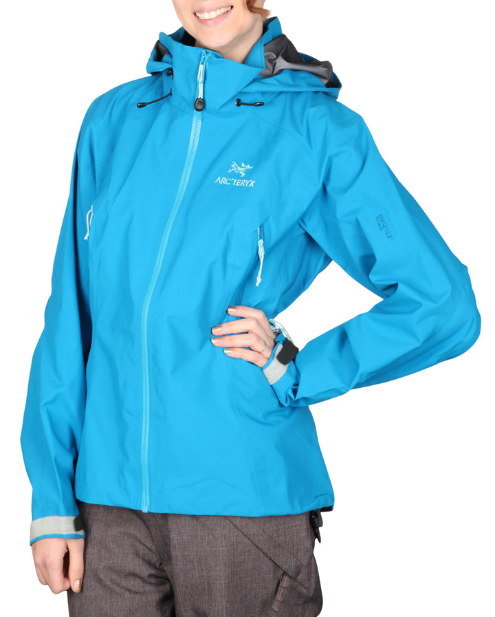 Arc'teryx Beta AR Jacket - Women's Bondi Blue Front View