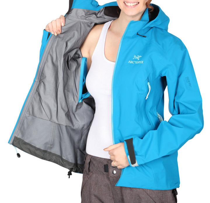 Arc'teryx Beta AR Jacket - Women's Bondi Blue Detail 1 View