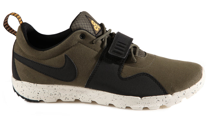 Nike Trainerendor Shoes Med Olive/LSR Orange/Sail/Black Side View