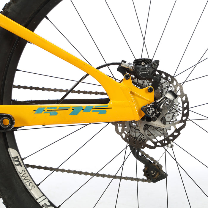 Yeti 575 XT Complete Mountain Bike - Used 2015 Yellow