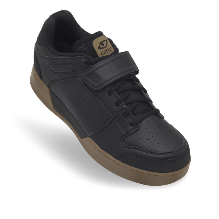Giro Chamber Bike Shoes Black/Gum Front View
