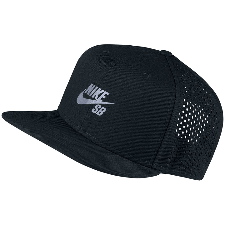 Nike SB Performance Trucker Hat Black/Reflective Silver Front View