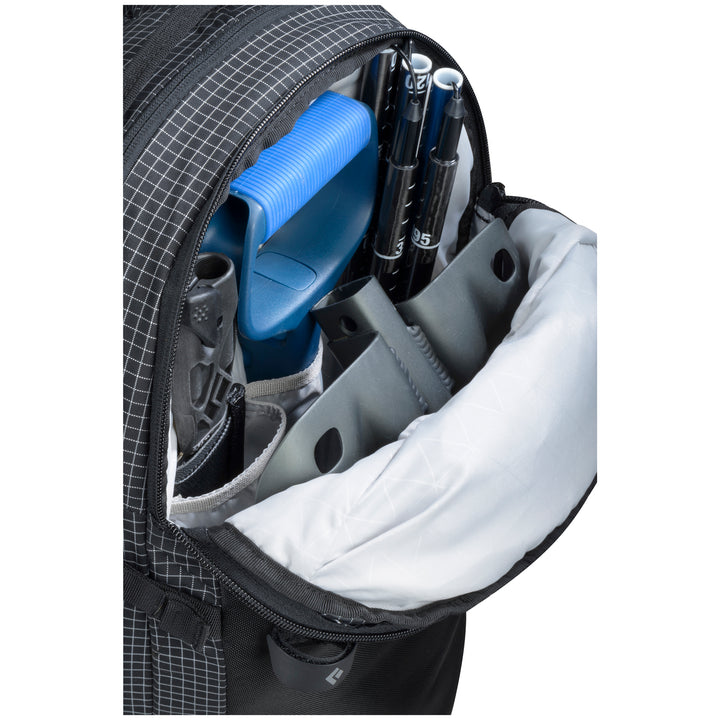 Black Diamond Dawn Patrol 32 (M/L) Pack Black Detail 1 View