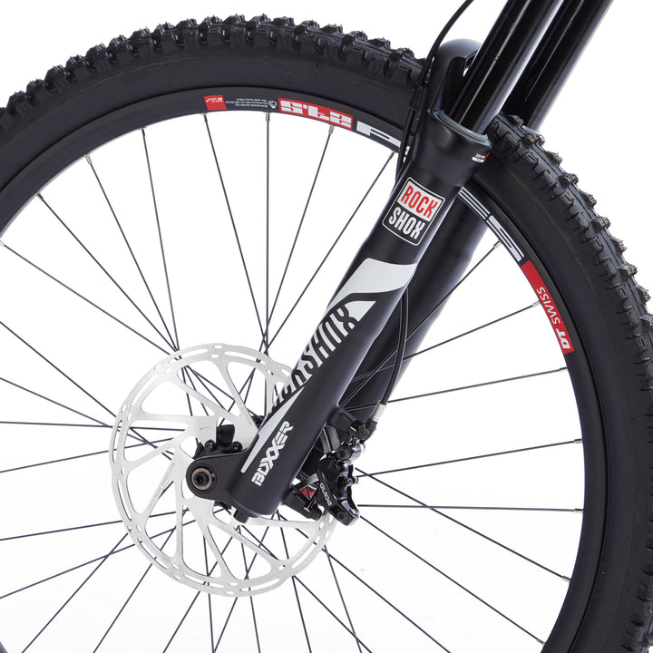 Devinci Wilson XP Complete Mountain Bike 2016 Blk/Ylw/Red Detail 4 View