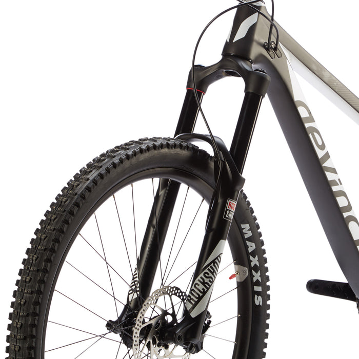 Devinci Troy Carbon RS Complete Mountain Bike 2016 Carb/Wht/Coal Detail 5 View