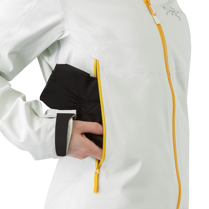 Arc'teryx Sentinel Jacket - Women's Chamisa Pocket View