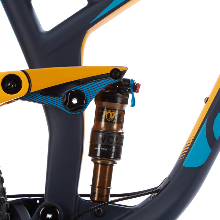 Devinci Django Carbon 29 GX Complete Mountain Bike 2017 Blue/Orange Detail 1 View