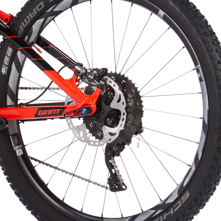 Giant Reign Advanced 1 Complete Mountain Bike 2017 Neon Red