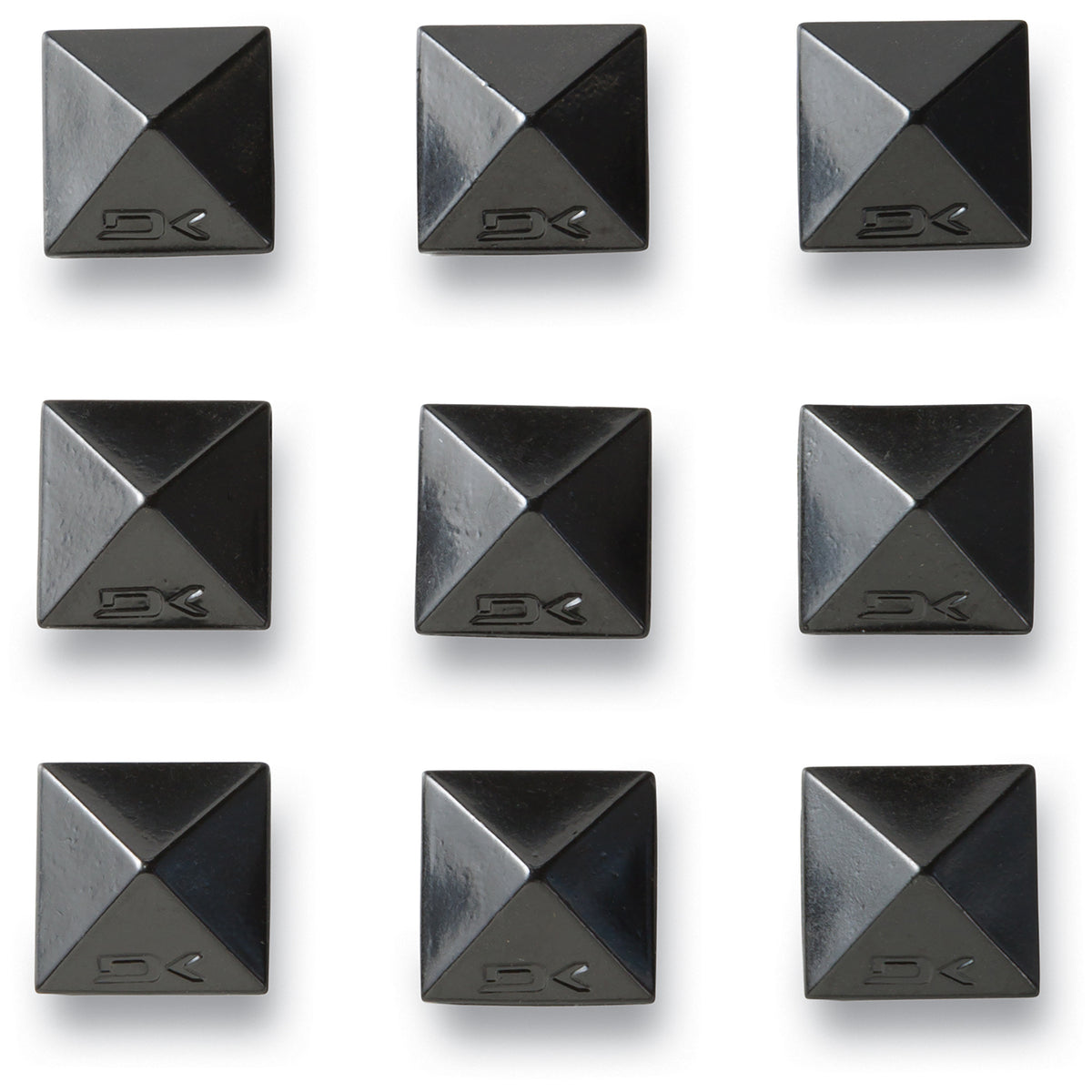 Dakine Pyramid Studs Black
