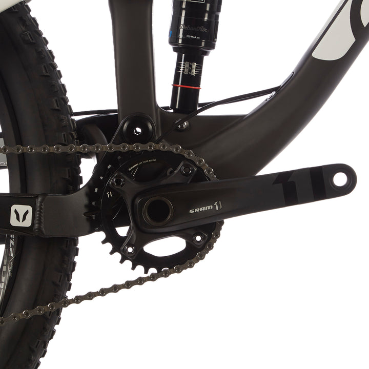 Devinci Django Carbon SX Complete Mountain Bike 2016 Carbon/White