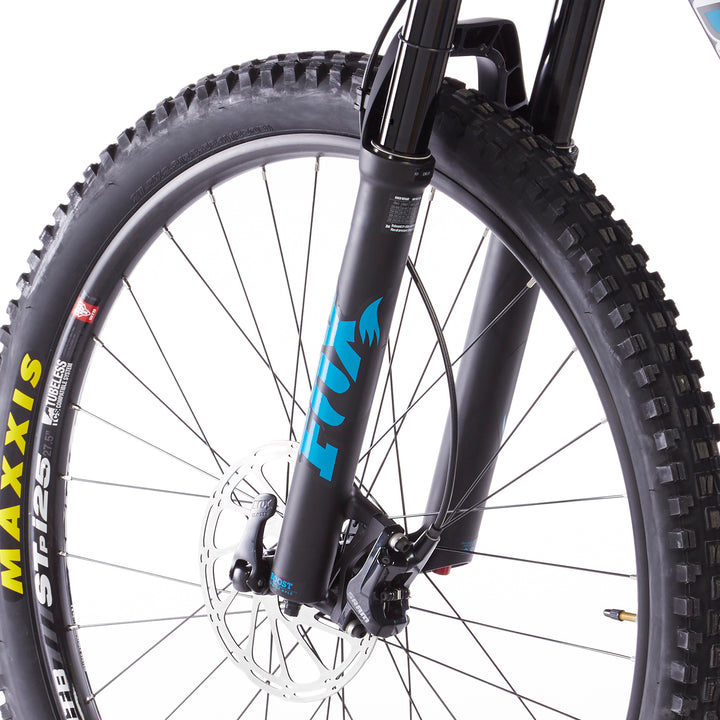 Juliana Furtado 2.1 C R Complete Mountain Bike - Women's 2018 Raspberry Blue