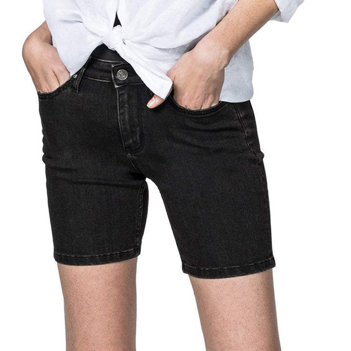 Dish Performance Mid-Thigh Shorts - Women's Volcanic