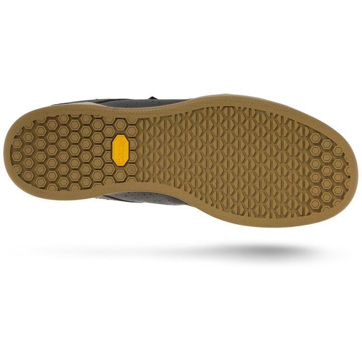 Giro Jacket II Bike Shoes Dark Shadow/Gum