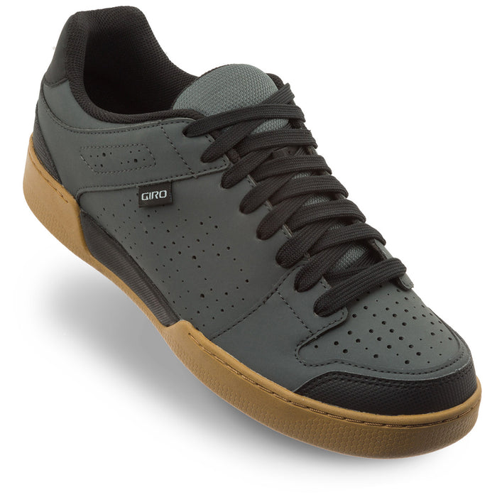 Giro Jacket II Bike Shoes Dark Shadow/Gum
