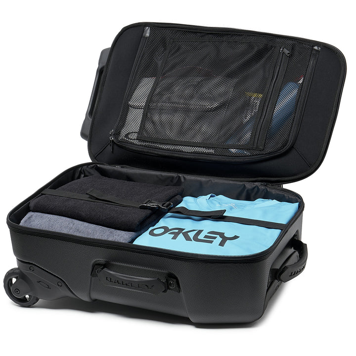 Oakley Factory Pilot 42L Roller Bag Blackout