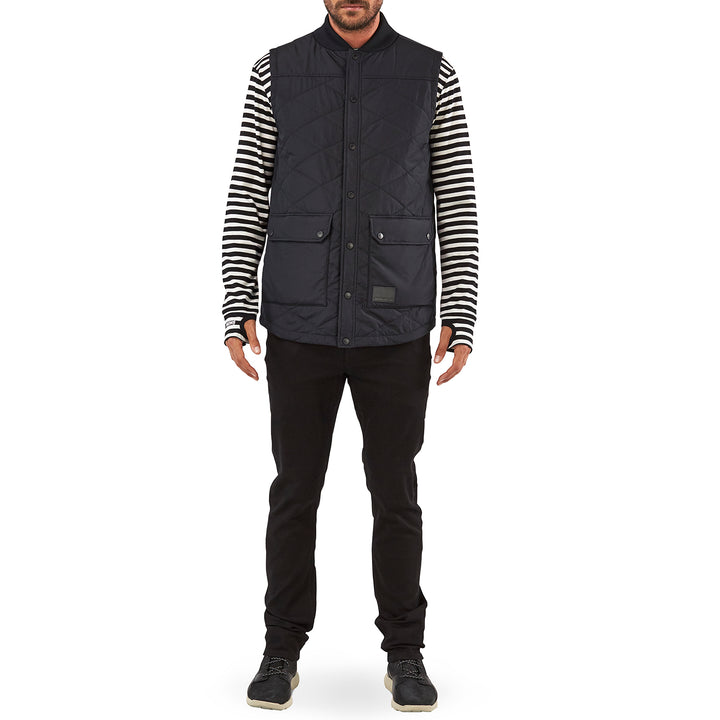 MONS ROYALE The Keeper Insualted Vest Black