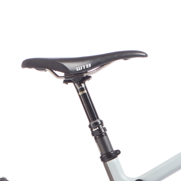 Santa Cruz Bicycles Bronson CC X01 Reserve Complete Mountain Bike 2019 Primer Grey