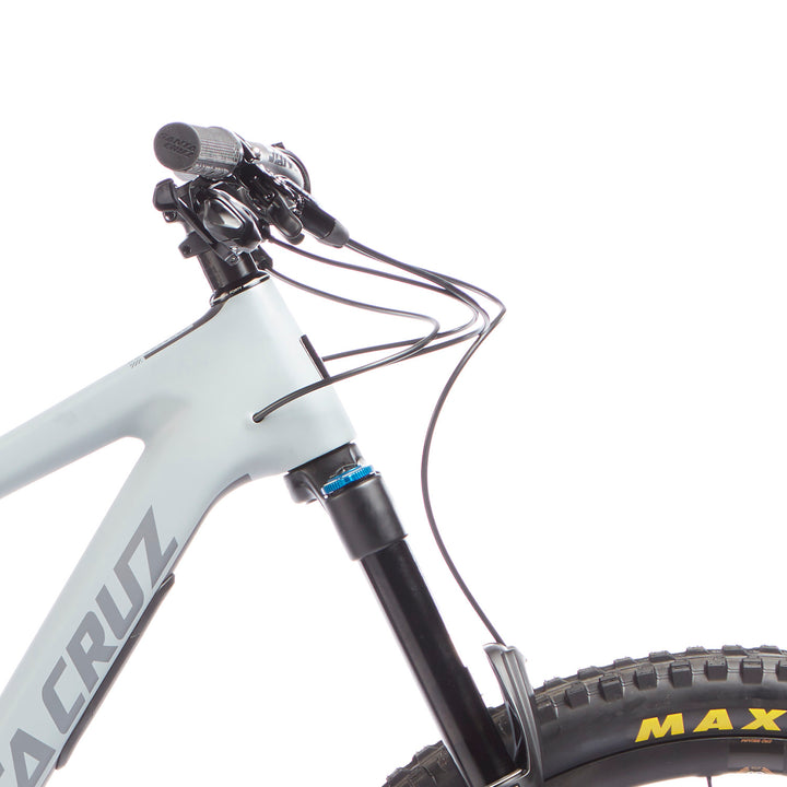 Santa Cruz Bicycles Bronson CC X01 Reserve Complete Mountain Bike 2019 Primer Grey