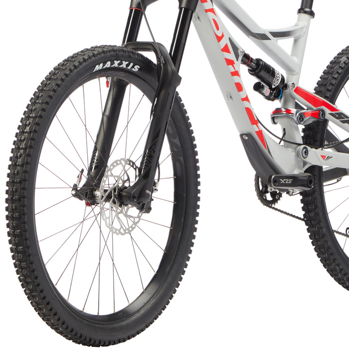 Devinci Spartan XT Complete Mountain Bike 2016 Silver/Red/Coal