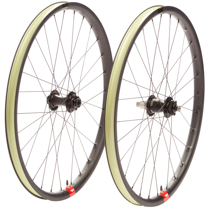 Santa Cruz Bicycles Reserve 30 29" Chris King Boost Wheelset
