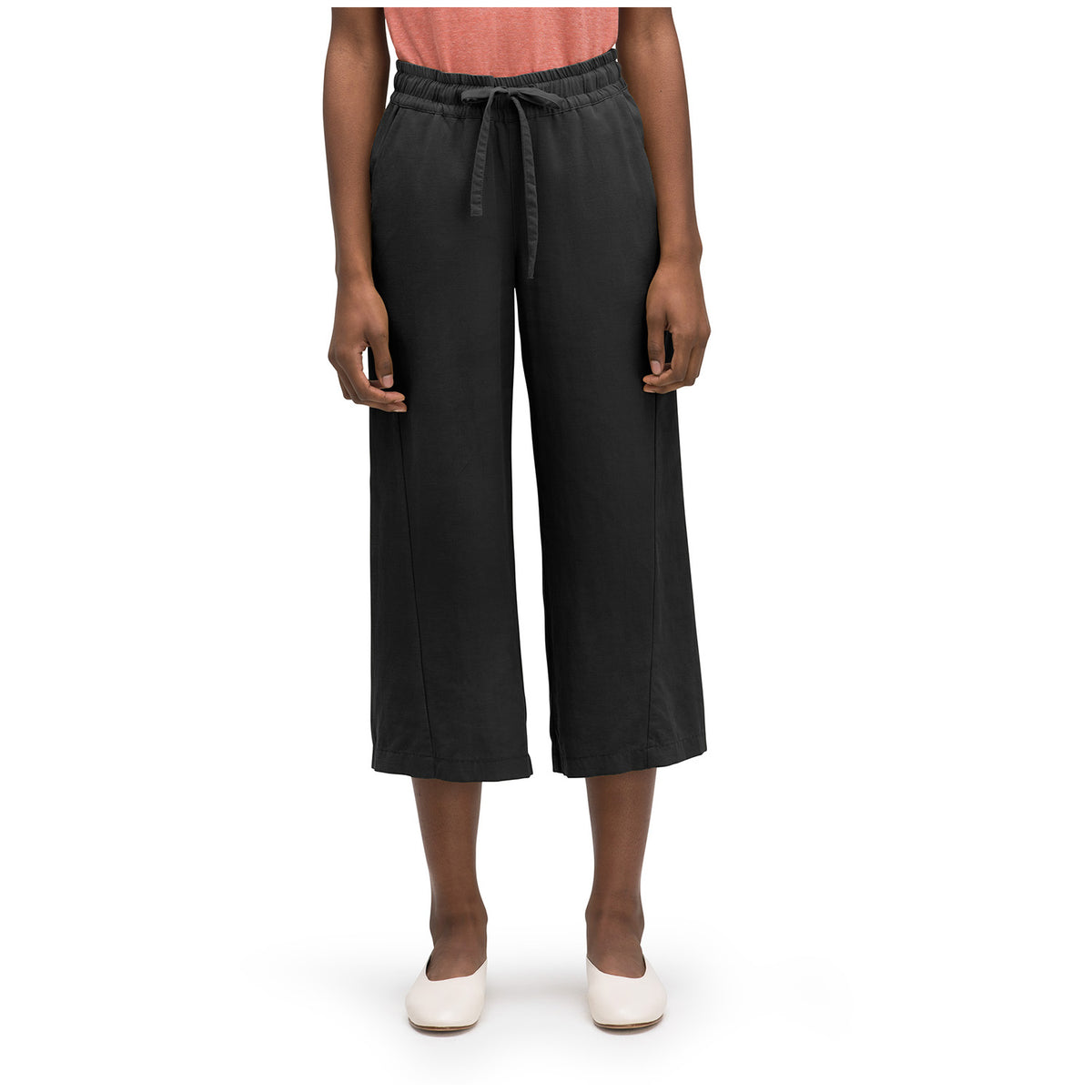 nau Flaxible Crop Pants - Women's Caviar