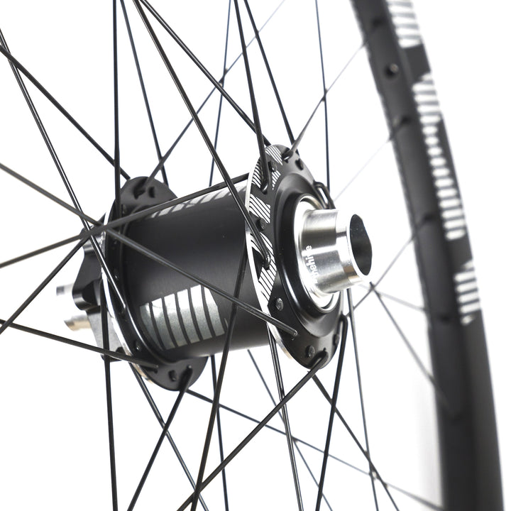 e*thirteen LG1 EN Race 27.5" Boost Carbon Wheels