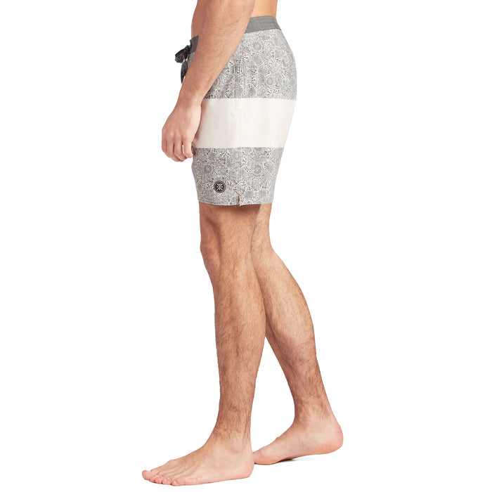 Roark Chiller Tang 17.5" Boardshorts Khaki